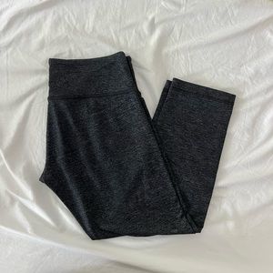 Lululemon Grey Cropped Low Waist Leggings size 6